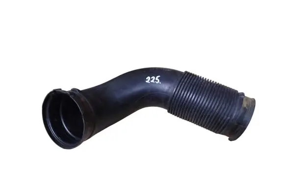 Opel Astra J Oil fill pipe 13254589