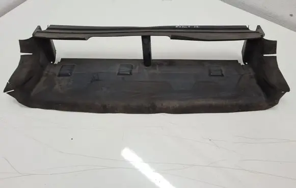 Ford Focus Intercooler air guide/duct channel BM518312A