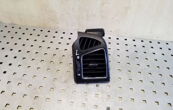 Chevrolet Captiva Dashboard side air vent grill/cover trim 95374836