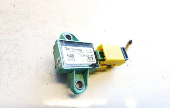 Audi A5 8T 8F Airbag deployment crash/impact sensor 8k0955557c 5wk43809