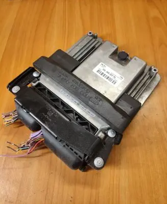 Audi A4 S4 B8 8K Engine control unit/module 03L906022RL 27117897