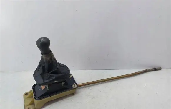 Seat Leon (1M) Gear shifter/selector 1J0711061A