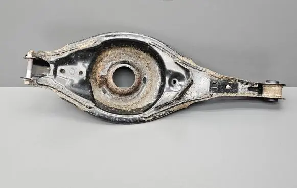 Mazda 3 III Rear upper control arm/wishbone