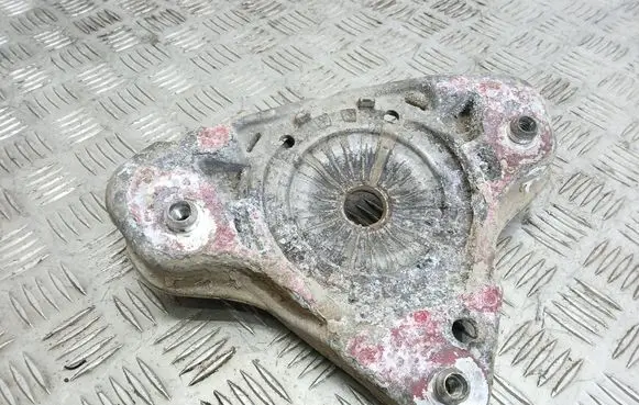 Audi A4 S4 B6 8E 8H Coil spring mount 