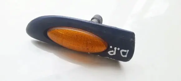 Opel Vectra B Front fender indicator light