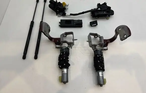 Audi A4 S4 B9 Tailgate/trunk/boot lift motor 8W9827852A 8W9827552C 4G0959831D