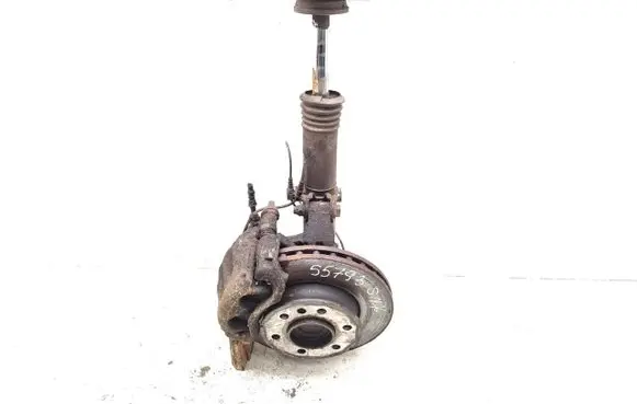 Mercedes-Benz Sprinter W906 Front wheel hub spindle knuckle
