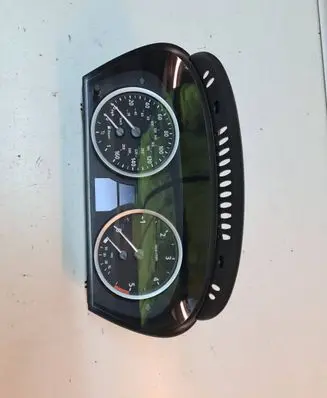 BMW 5 E60 E61 Speedometer (instrument cluster) 9135254 110080213
