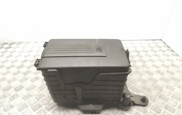 Audi A3 S3 8P Battery box tray 1K0915333