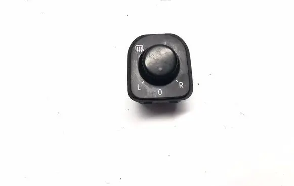 Volkswagen PASSAT B6 Wing mirror switch 1K0959565L 1K0959565