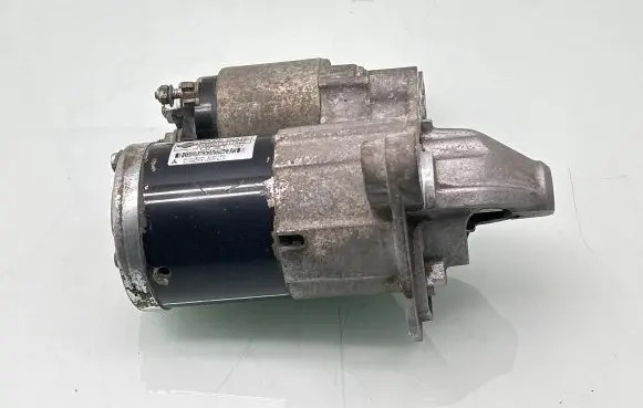 Nissan Qashqai Starter motor 233001ka1c