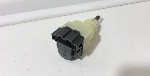 Audi A4 S4 B7 8E 8H Clutch pedal sensor 7H0927189