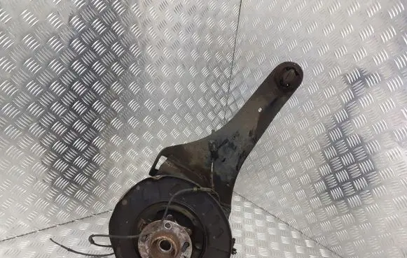 Mazda CX-7 Stub axle 