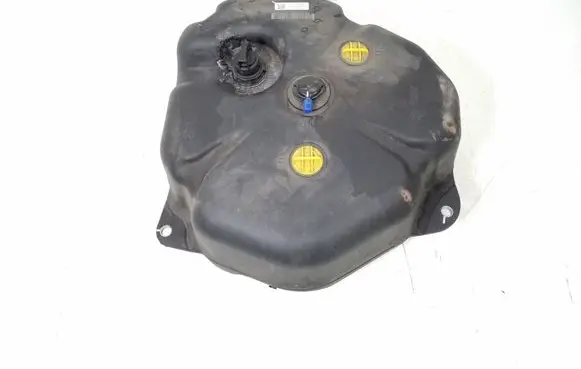 Mercedes-Benz E W212 AdBlue liquid reservoir A2124704502