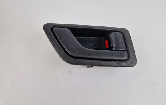 Hyundai Getz Front door interior handle 826201C020
