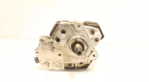 Volvo V50 Fuel injection high pressure pump 0445010089