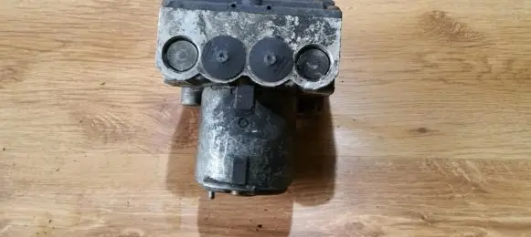 BMW 5 E34 ABS Pump 0265213010 34.51-1160025