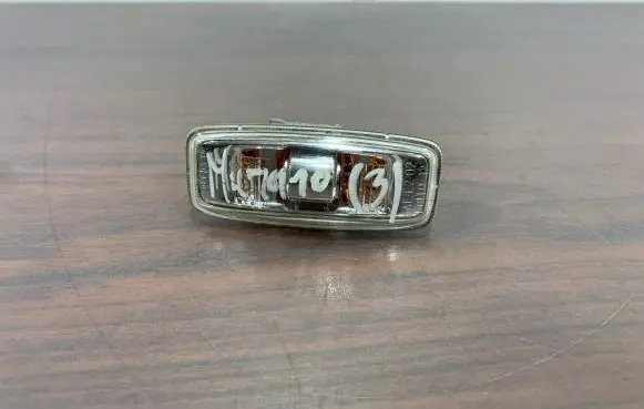 Nissan Murano Z50 Front fender indicator light