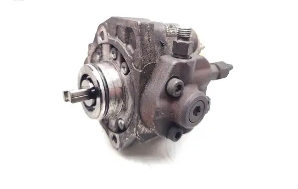 Fuel injection high pressure pump