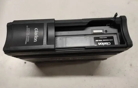Peugeot 407 CD/DVD changer 9647427980 13021689 160305