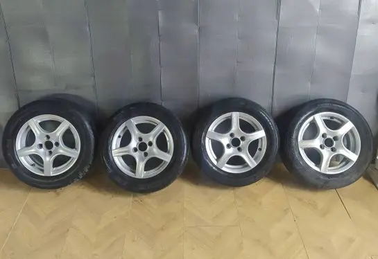Renault Twingo II R14 alloy rim 