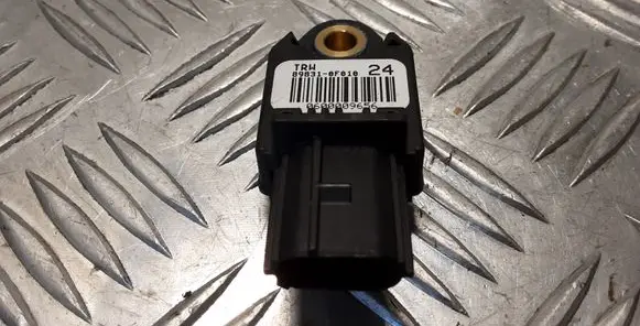 Toyota Verso Airbag deployment crash/impact sensor 898310F010