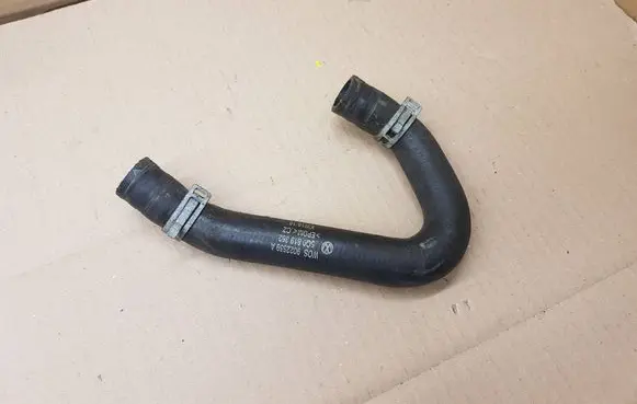 Volkswagen Golf VII Engine coolant pipe/hose 5Q0819362 9022559A