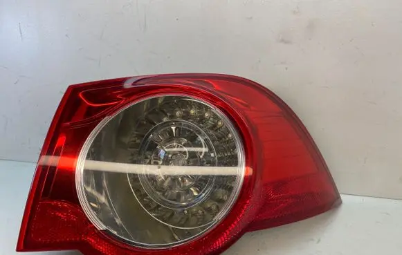 Volkswagen Eos Rear/tail lights 1Q0945096