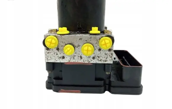 Ford Focus ABS Pump BV612C405AF