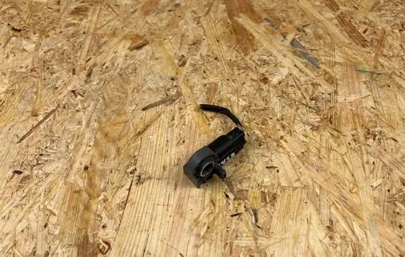 Volvo S90, V90 Airbag deployment crash/impact sensor 31451528