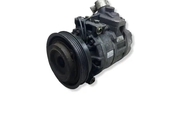 Volkswagen PASSAT B5.5 Air conditioning (A/C) compressor (pump) 8D0260808KASACJA 8D0260808