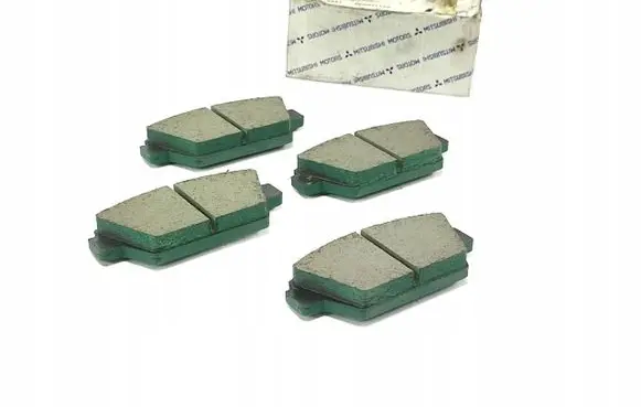 Mitsubishi Galant Brake pads (rear) MR389562