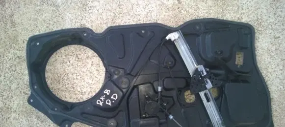 Sliding door window regulator with motor