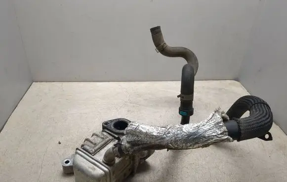 KIA Ceed EGR valve cooler 284602U001 201808080093