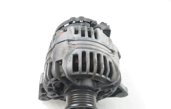 Skoda Fabia Mk1 (6Y) Generator/alternator 0124315014 047903015Q