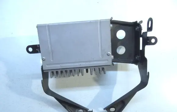 Toyota Prius (XW30) Sound amplifier 8610047100 1460012370C101