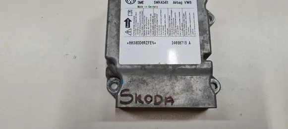 Skoda Octavia Mk2 (1Z) Airbag control unit/module 1K0909605M 5WK43411