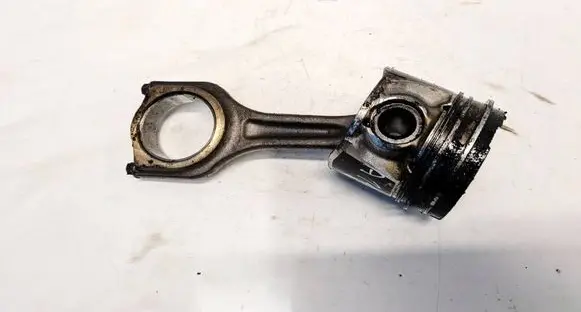 Peugeot 206 Piston with connecting rod