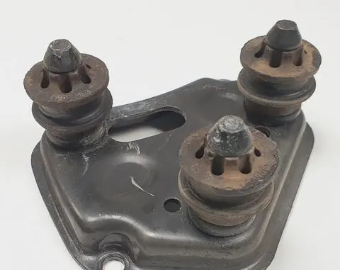 Volkswagen PASSAT B6 ABS pump bracket 3C0614235A