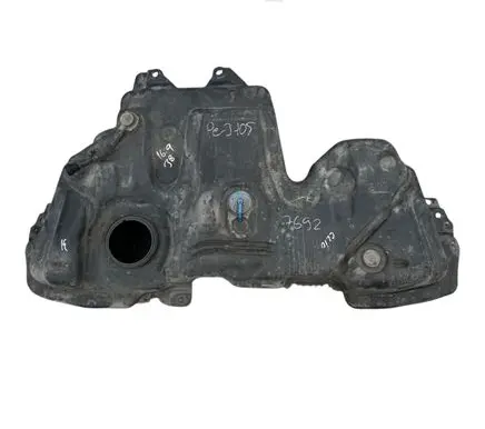 Renault Clio III Fuel tank 8200990563 8200990587 8200990501
