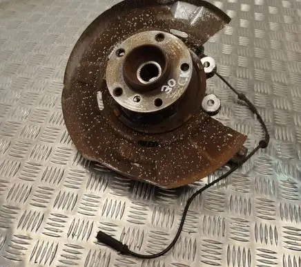 BMW 7 F01 F02 F03 F04 Rear wheel hub spindle/knuckle 
