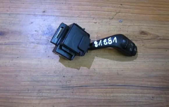 Ford Focus C-MAX Wiper control stalk 17d346c 3m5t-17a553-ad