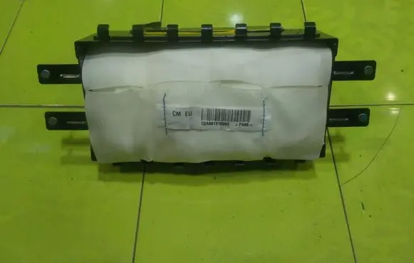 Hyundai Santa Fe Passenger airbag 