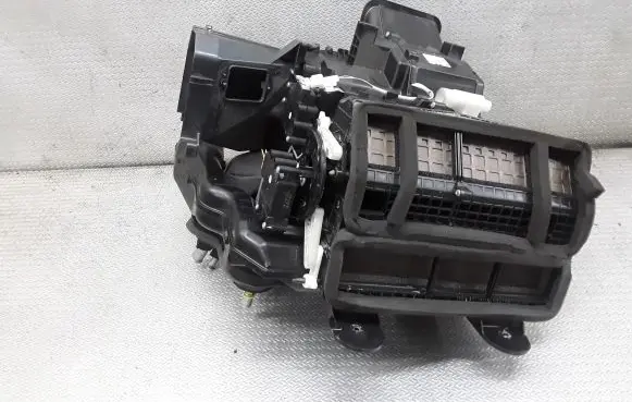 Interior heater climate box assembly