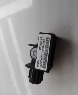 Honda CR-V Airbag deployment crash/impact sensor 77970SWAE113M4 G0WM0C91170 5WK43786