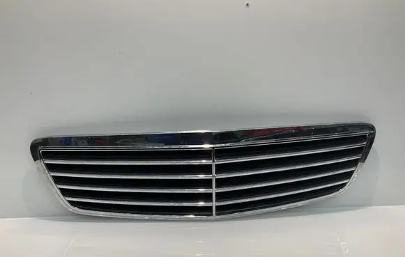 Mercedes-Benz S W220 Front grill A2208800383 2208800383