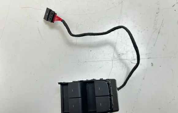 Tesla Model 3 Electric window control switch 108103702G