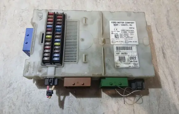 Ford S-MAX Fuse module 6G9T14A073DJ
