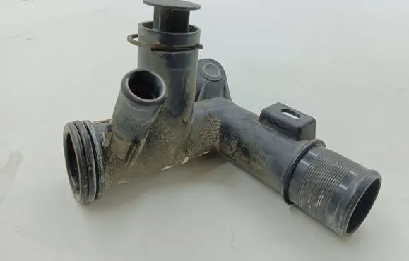 Citroen DS3 Engine coolant pipe/hose 9671124980