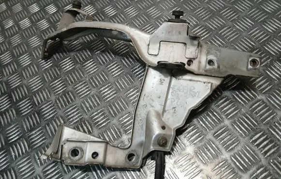 Opel Zafira B Headlight/headlamp mounting bracket